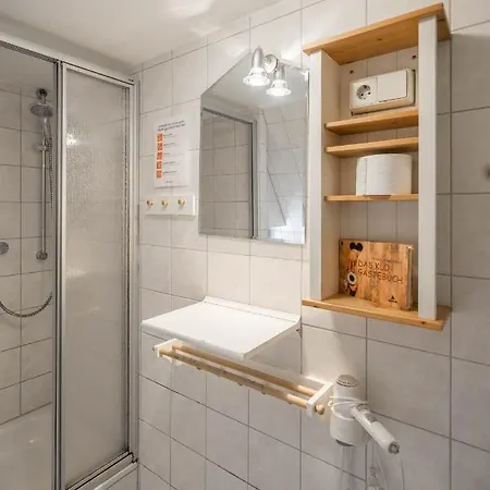 Apartment Jaegerhaus Auf Schloss Neuenburg Freyburg