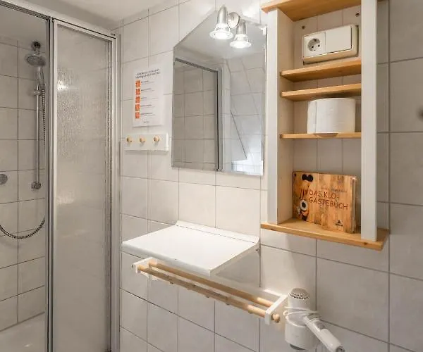 Appartement Jaegerhaus Auf Schloss Neuenburg Freyburg